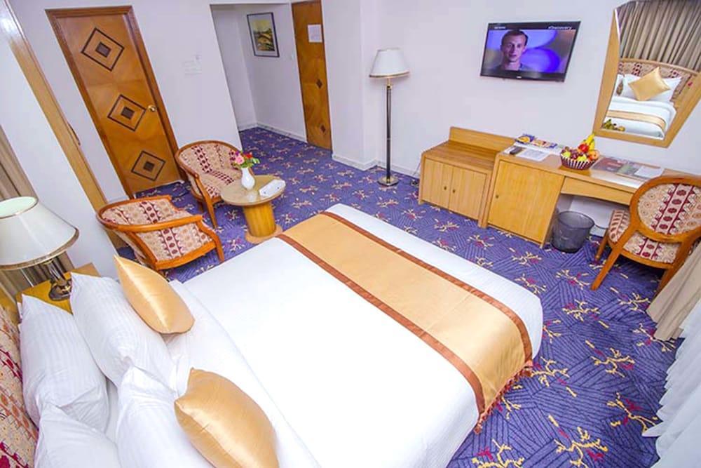Hotel Lake Castle - Parkview Dhaka Esterno foto