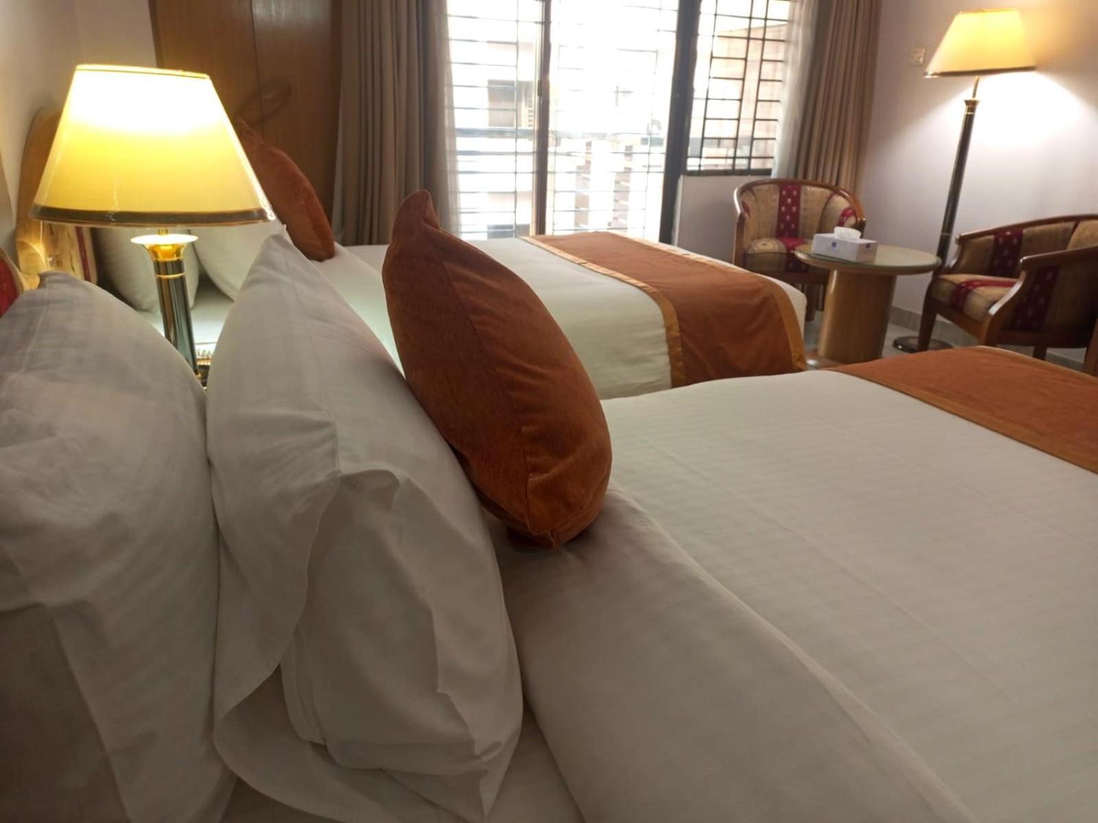 Hotel Lake Castle - Parkview Dhaka Esterno foto