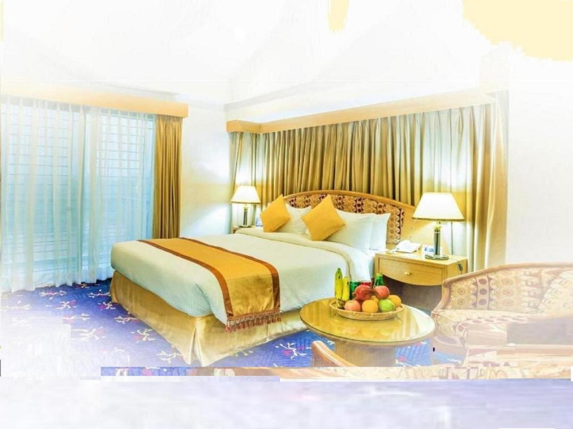 Hotel Lake Castle - Parkview Dhaka Esterno foto